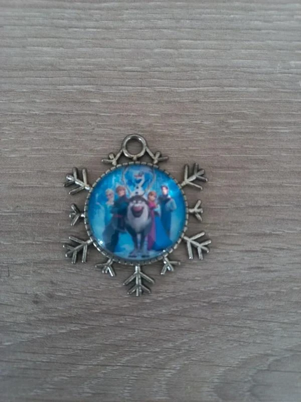 Pendentif Cabochon En Verre "Reine Des Neiges"